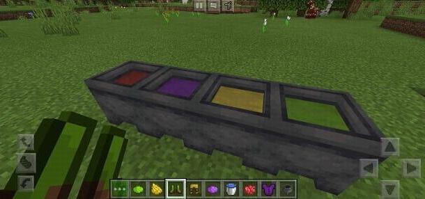 How to color armor in Minecraft