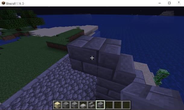 How to make a statue in Minecraft